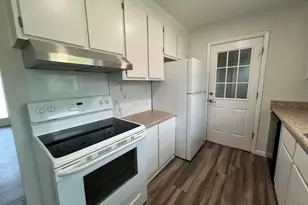 110 Trinity Dr, Warner Robins, GA 31088 - Photo 8