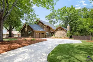 2021 Laurel Dr, Perry, GA 31069 - Photo 1