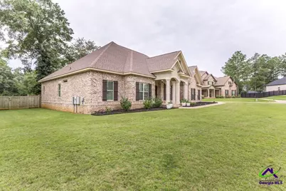 208 Buckhead Forest Drive, Warner Robins, GA 31088 - Photo 4