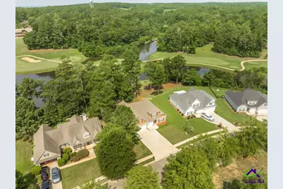 266 Lakeview Drive, Macon, GA 31211 - Photo 4