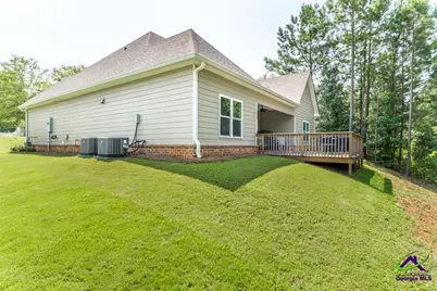 266 Lakeview Drive, Macon, GA 31211 - Photo 44