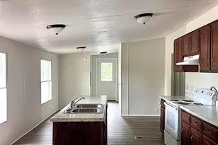 70 Shady Oaks Dr, Eastman, GA 31023 - Photo 6