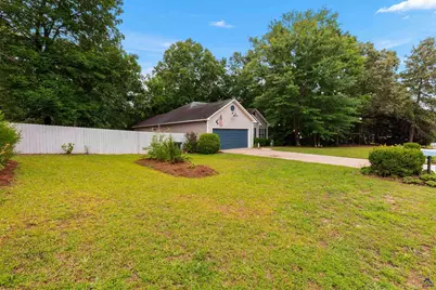 422 Hickory Glen Glen, Centerville, GA 31028 - Photo 2