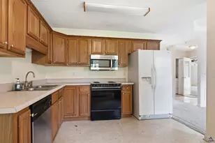 502 Loxley Dr, Warner Robins, GA 31088 - Photo 8