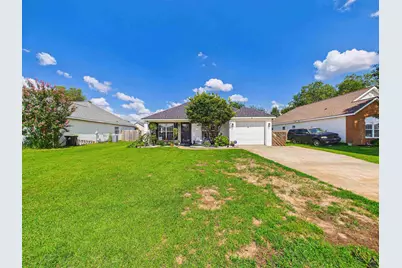 117 Millbrook Drive, Warner Robins, GA 31088 - Photo 2