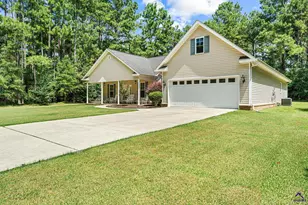 142 Honey Suckle Trace, Cochran, GA 31014 - Photo 2