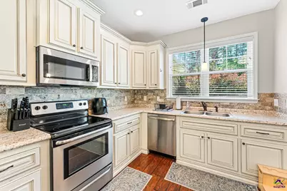 142 Honeysuckle Trace, Cochran, GA 31014 - Photo 14