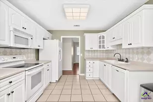 609 Sark Dr, Warner Robins, GA 31088 - Photo 14