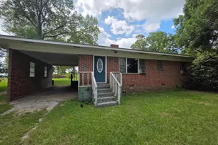 1056 Tommy Purvis Jr Dr, Reynolds, GA 31076 - Photo 1