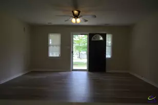79 N Camp Dr, Byron, GA 31008 - Photo 4