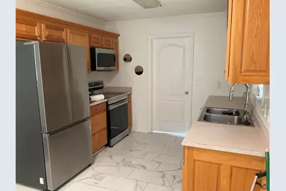 305 Manchester Lane, Byron, GA 31008 - Photo 4