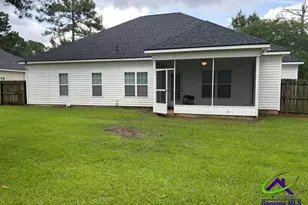 103 Winthrop Ct, Kathleen, GA 31047 - Photo 2