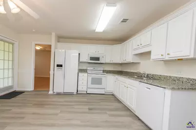 605 Deerfield Circle, Warner Robins, GA 31088 - Photo 30
