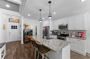 204 Dennard Dr, Perry, GA 31069 - Photo 8
