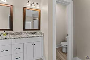 204 Dennard Dr, Perry, GA 31069 - Photo 20
