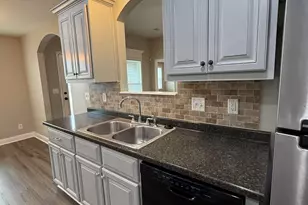 109 Ellington Ct, Perry, GA 31069 - Photo 4