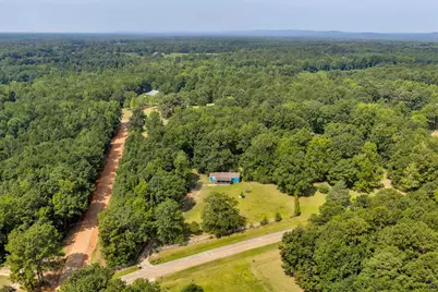 201 Midway Rd, Barnesville, GA 30204 - Photo 6