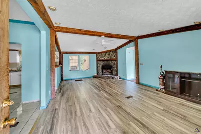 201 Midway Rd, Barnesville, GA 30204 - Photo 10