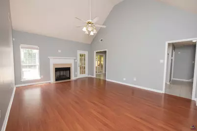 225 Autumn Woods Drive, Warner Robins, GA 31088 - Photo 14