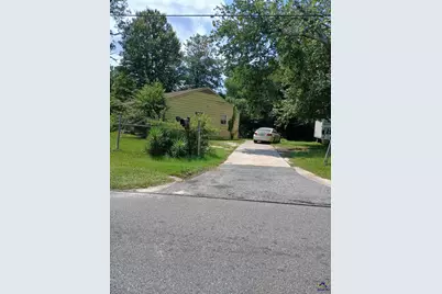 505 Camellia Circle, Warner Robins, GA 31093 - Photo 2