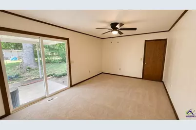 105 Auburn Drive, Warner Robins, GA 31093 - Photo 8