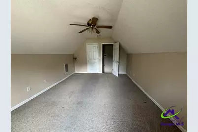 517 Tharpe Road, Warner Robins, GA 31088 - Photo 12