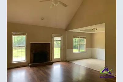 517 Tharpe Road, Warner Robins, GA 31088 - Photo 2