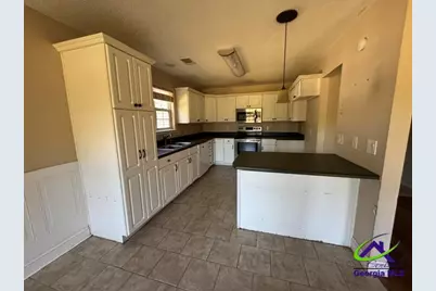 517 Tharpe Road, Warner Robins, GA 31088 - Photo 6
