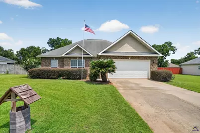 114 Lavendar Lane, Perry, GA 31069 - Photo 1