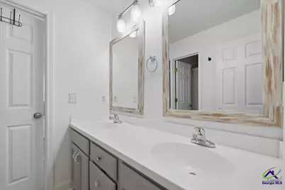 110 Cole, Warner Robins, GA 31088 - Photo 30