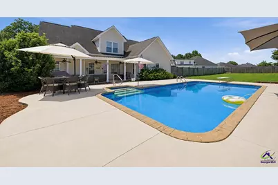 110 Cole, Warner Robins, GA 31088 - Photo 44