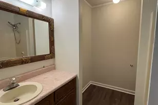 327 Bonnie Dr, Warner Robins, GA 31088 - Photo 12