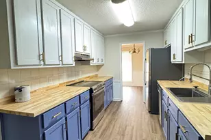 327 Bonnie Dr, Warner Robins, GA 31088 - Photo 4