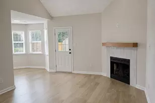 114 Grindstaff Dr, Bonaire, GA 31005 - Photo 4