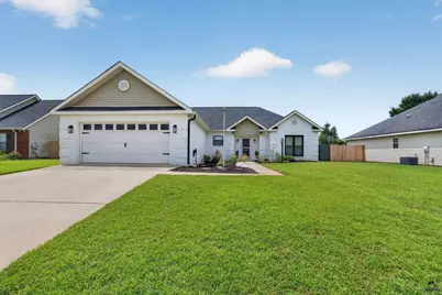 205 Margeson Drive, Warner Robins, GA 31088 - Photo 2