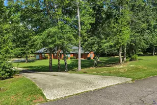 109 Devereaux Dr, Perry, GA 31069 - Photo 2