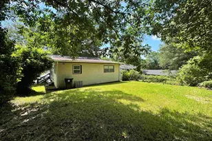 1189 SE Desota St, Gainesville, GA 30501 - Photo 16