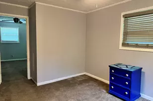1189 SE Desota St, Gainesville, GA 30501 - Photo 6