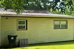 1189 SE Desota St, Gainesville, GA 30501 - Photo 18