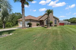 736 Shannon Ridge Dr, Bonaire, GA 31005 - Photo 2