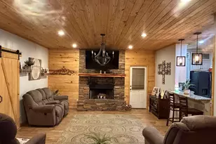 608 Keen Ave, Oglethorpe, GA 31068 - Photo 8