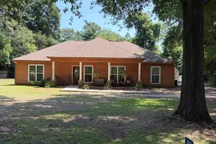 608 Keen Ave, Oglethorpe, GA 31068 - Photo 6
