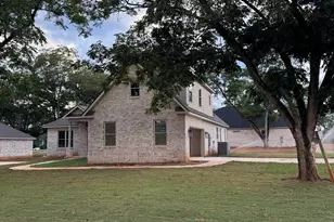 7 Pleasant Oaks Dr, Perry, GA 31069 - Photo 2