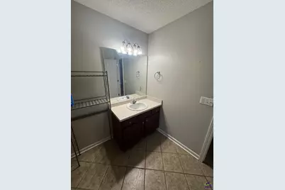 210 Manchester Lane, Byron, GA 31008 - Photo 12
