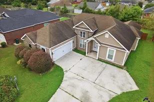 200 St Augustine, Bonaire, GA 31005 - Photo 1