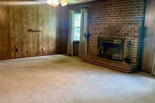 3349 Sandy Cir, Macon, GA 31216 - Photo 4