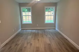 211 Sutton Dr, Perry, GA 31069 - Photo 10