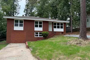 105 Woodsdale, Warner Robins, GA 31088 - Photo 2