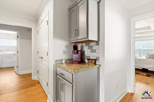 305 Lamplight Dr, Byron, GA 31008 - Photo 12