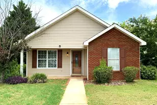 406 Chadwyck Cir, Bonaire, GA 31005 - Photo 1